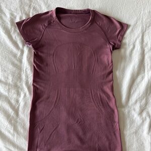 Swiftly Tech Short-Sleeve Shirt